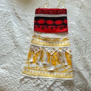 Moana size 2-4 toddler